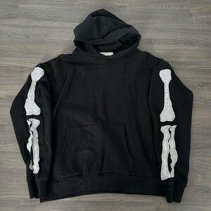 Mnml Black Hoodie with Skeleton Graphic Embroidered Bones Halloween Sweatshirt